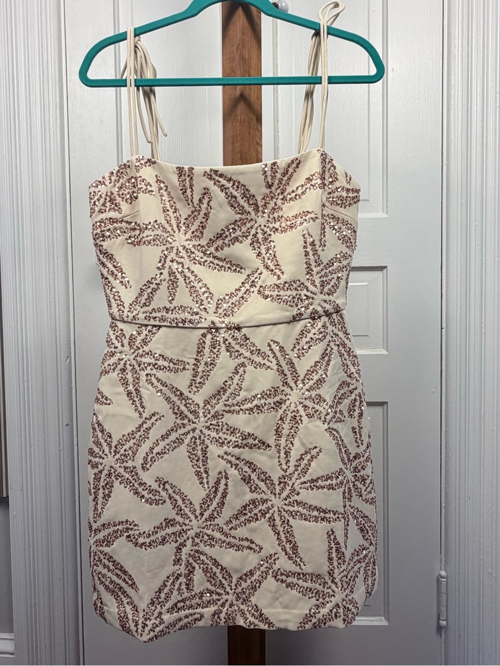Women's Cream Strapless Dress
